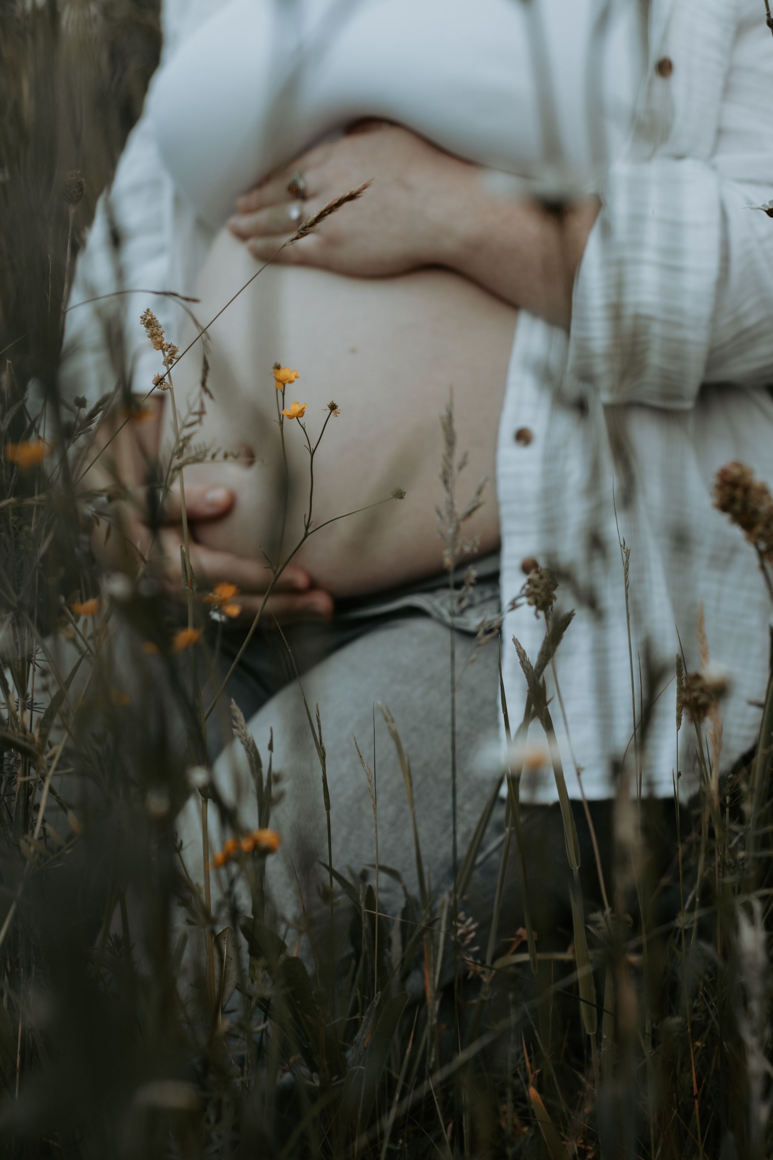 Outdoor Maternity photo session in Bordon UK