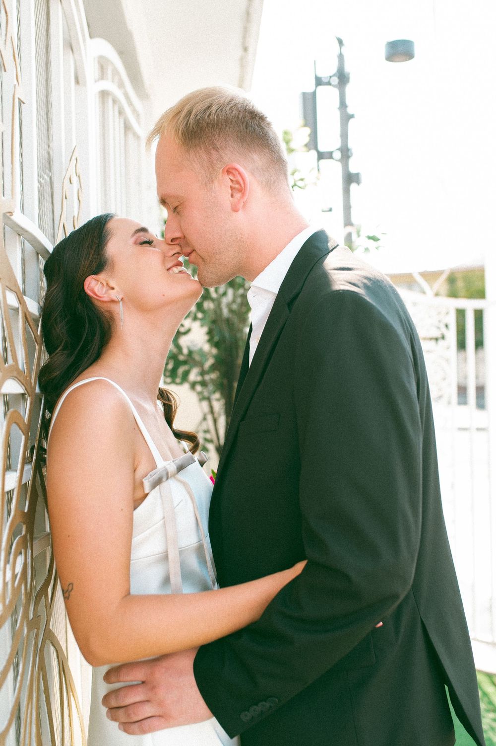 Pink cadillac elopement at Little White chapel