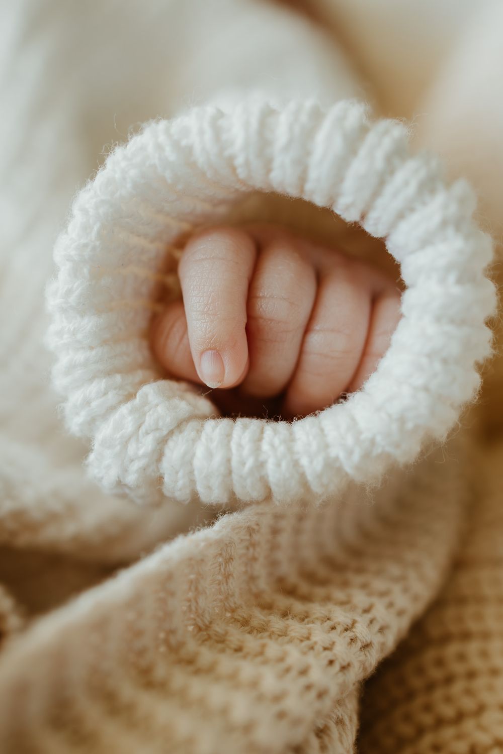 Inverell at home newborn session