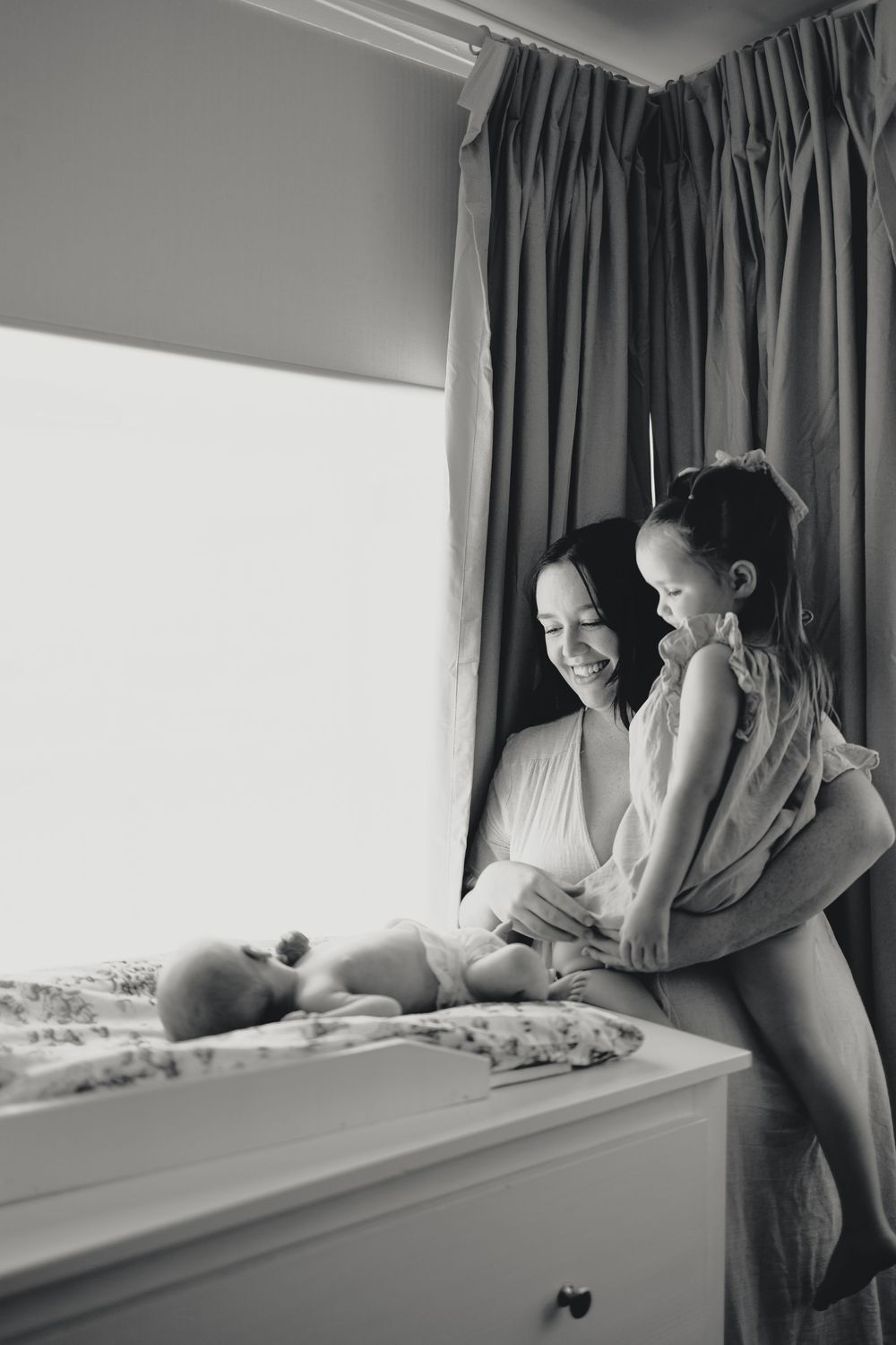 Inverell at home newborn session
