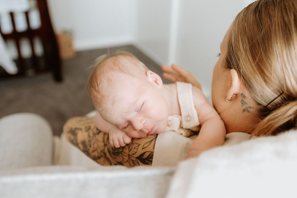 Inverell at home newborn session