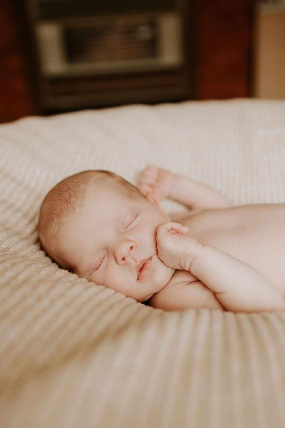 Inverell at home newborn session