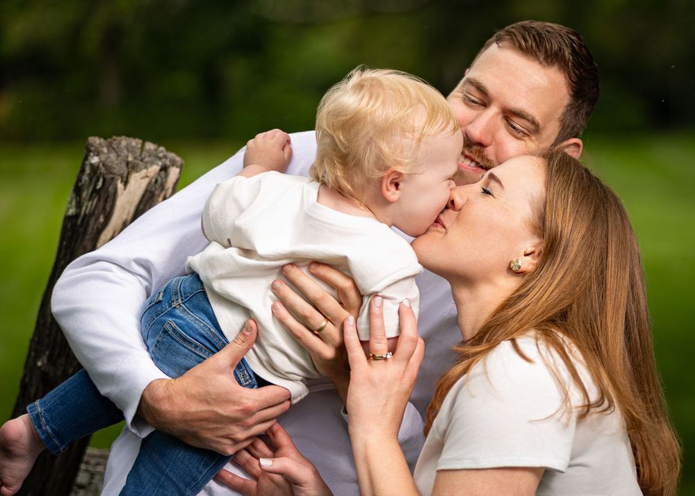 outdoor family portrait, candid shot
