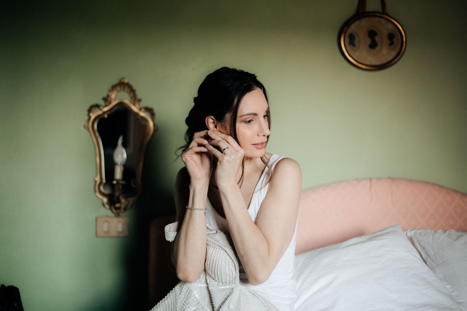 Wedding photographer Tuscany | Destination wedding Italy | Villa wedding Florence | Couple's Portrait.