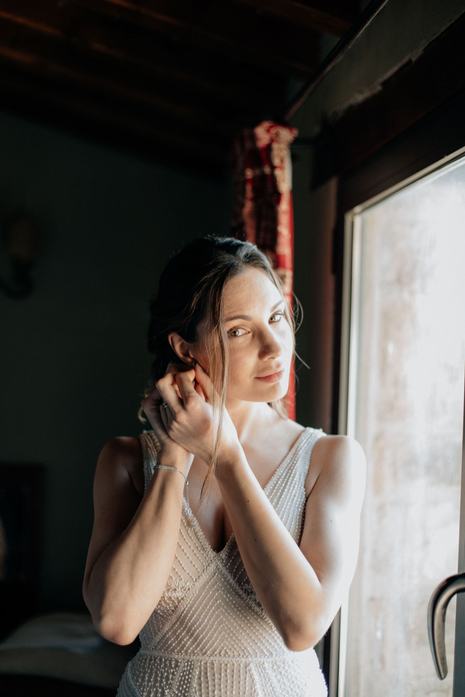 Wedding photographer Tuscany | Destination wedding Italy | Villa wedding Florence | Couple's Portrait.