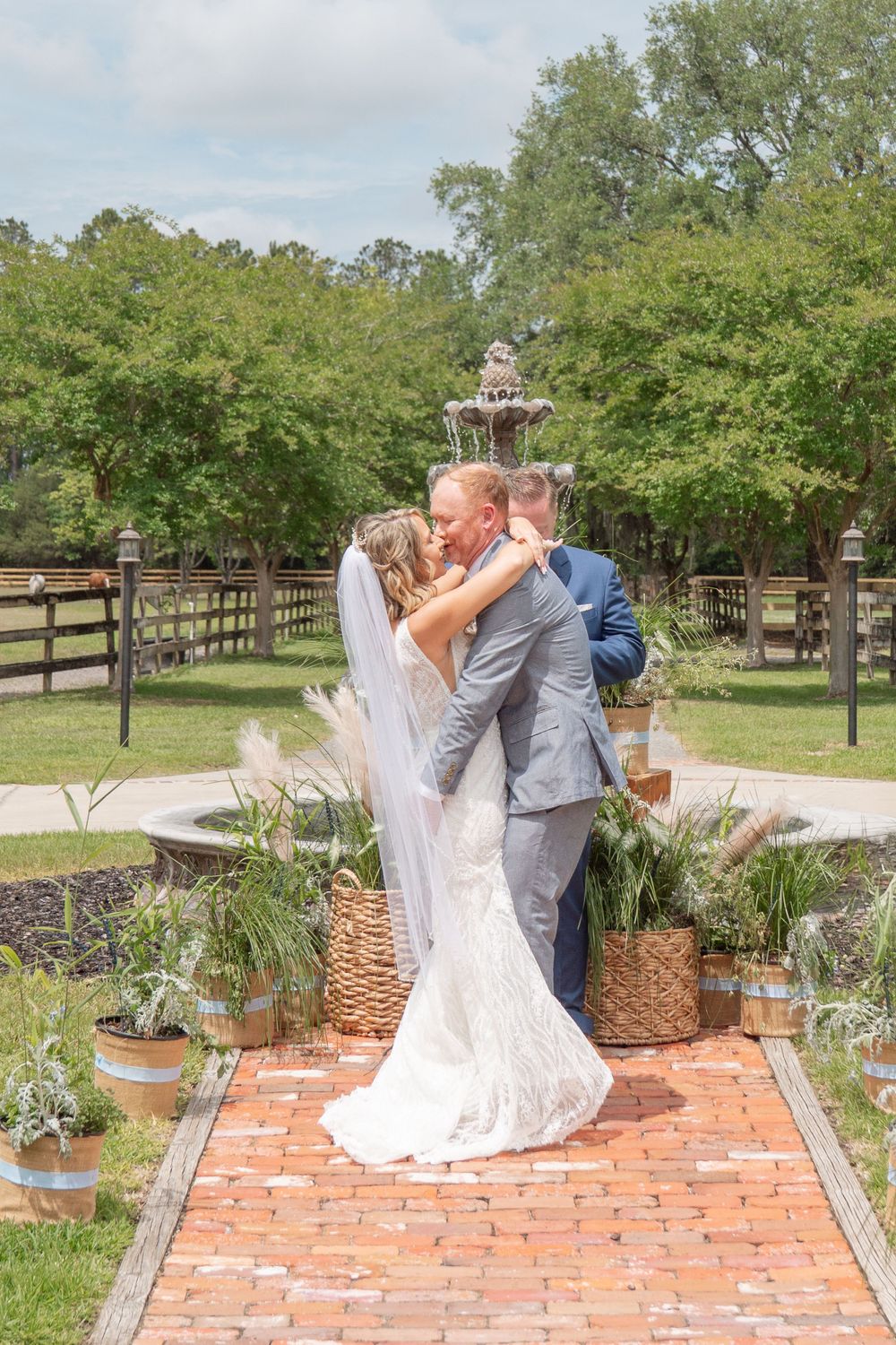 weddings-south-georgia, ashley barksdale events, horse stamp inn, wedding venue south georgia, lindy rebro photo