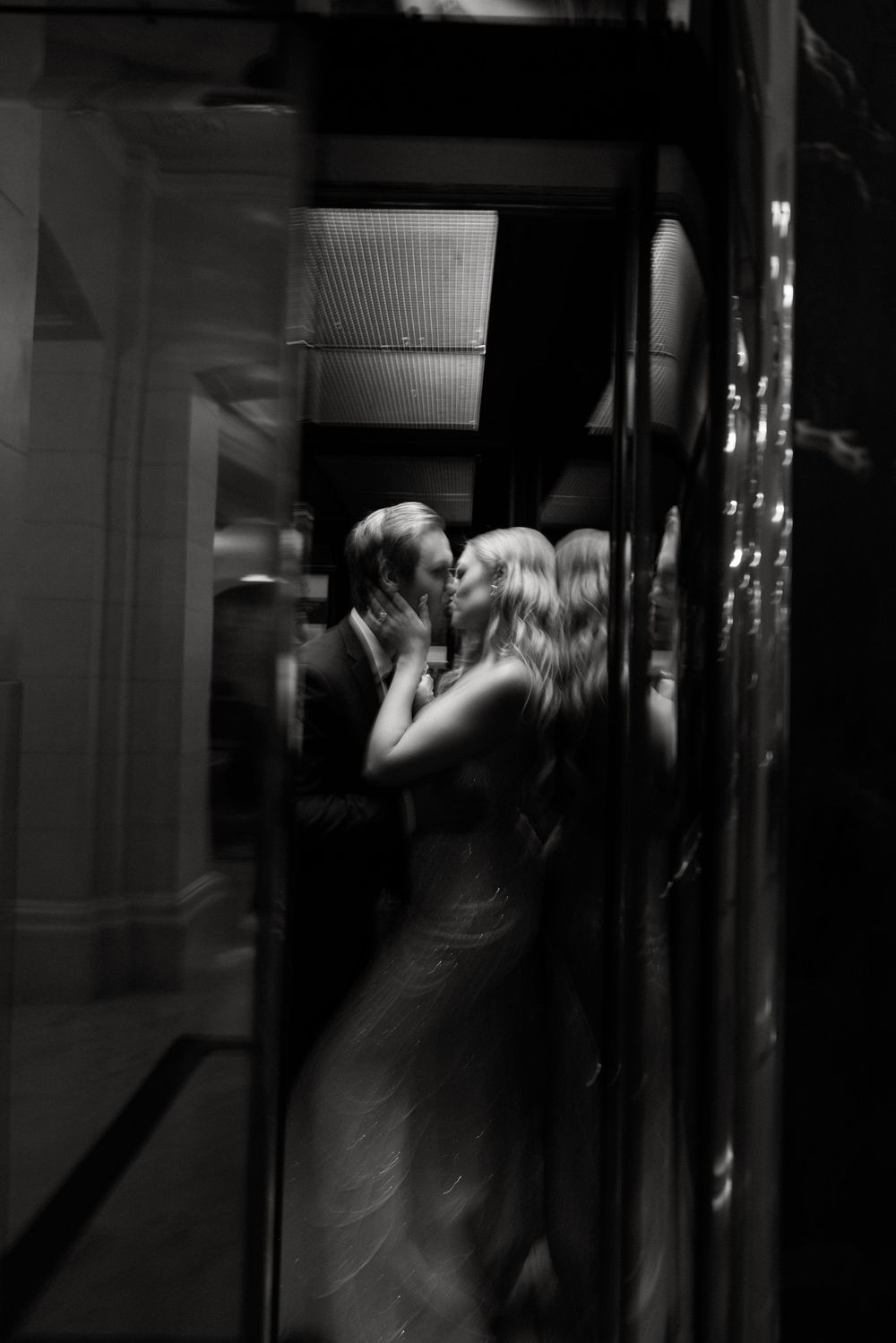 Winnipeg Winter Wedding at the Fort Garry Hotel