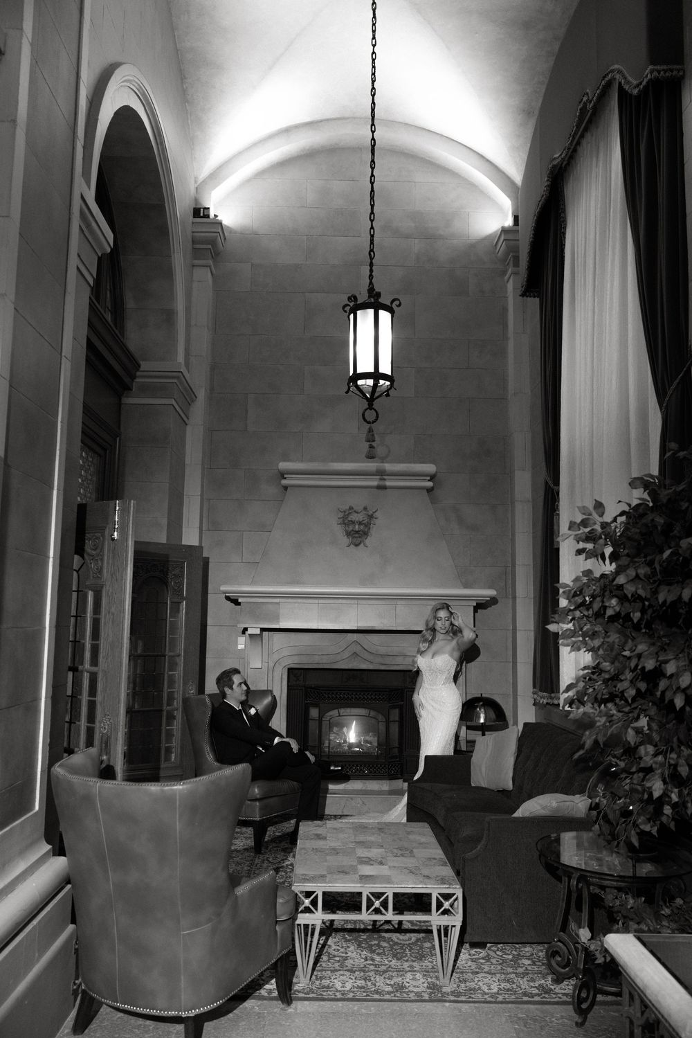 Winnipeg Winter Wedding at the Fort Garry Hotel