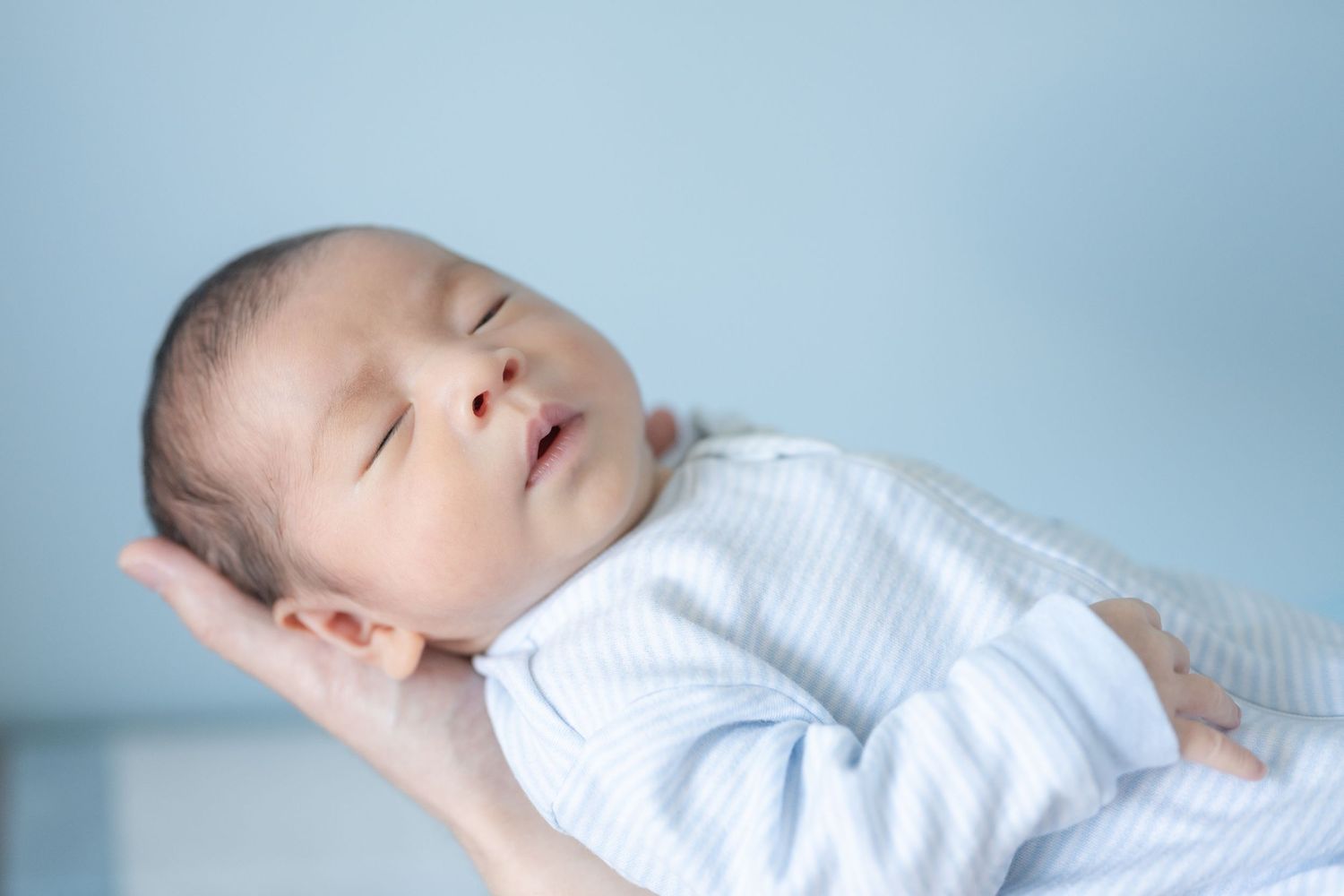 Newborn photography Toronto baby portrait