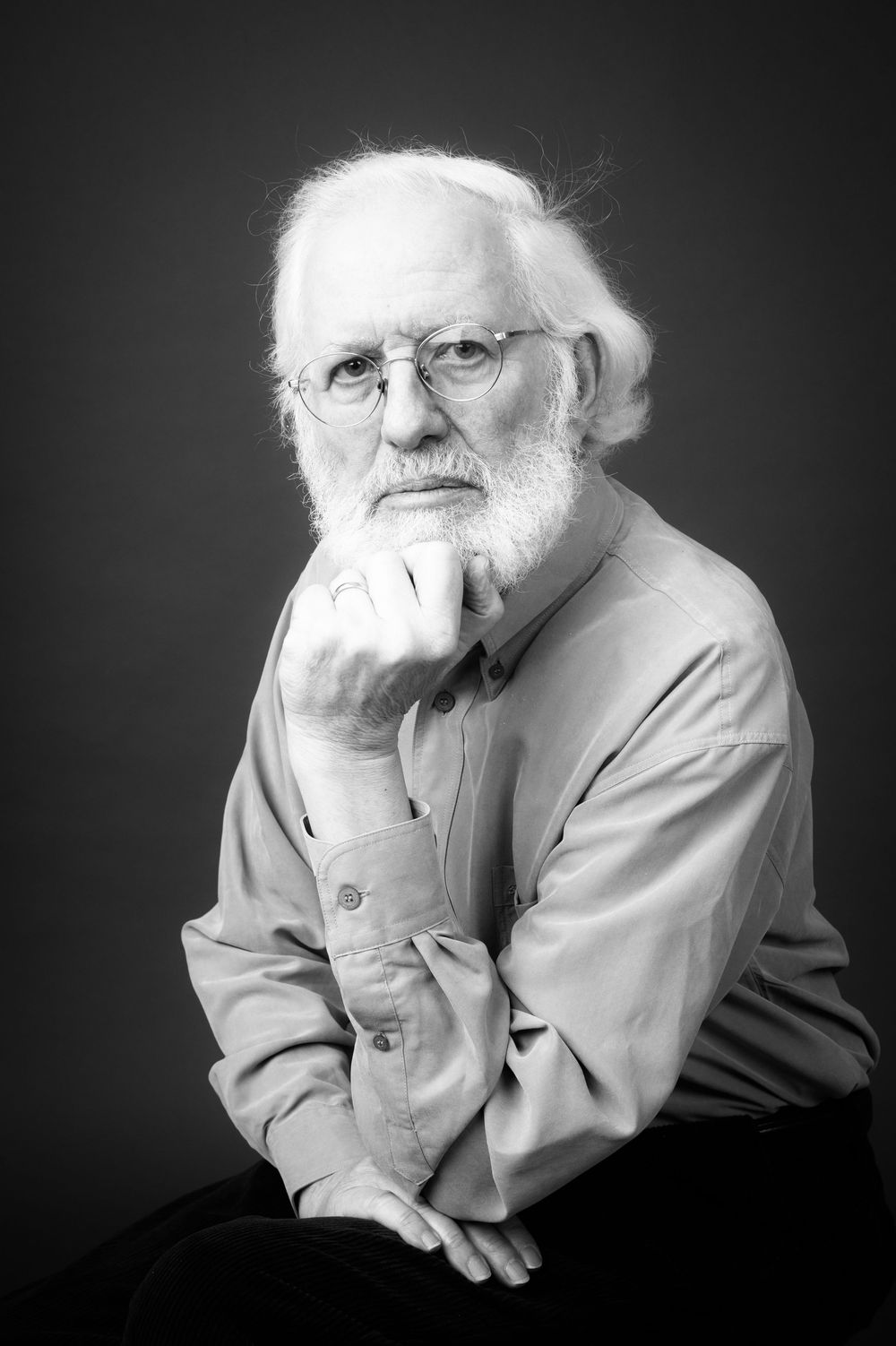 Actor portrait at Abigail’s Studio Buckinghamshire – moody headshot in three-light setup