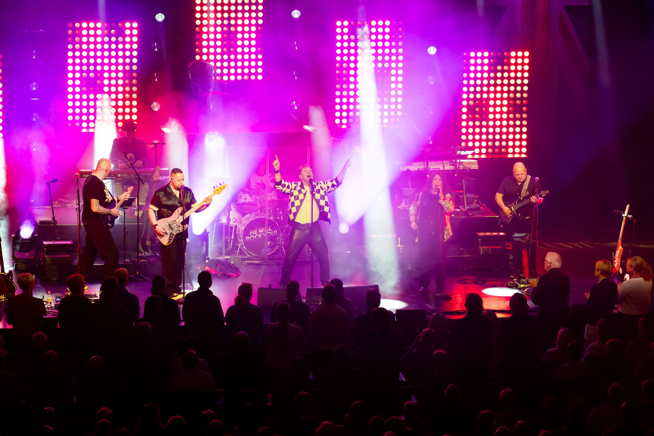 He Will Rock you I Linköping konsert och kongress. Fotograf Rebecca Nordin. Queen. Peter Johansson.