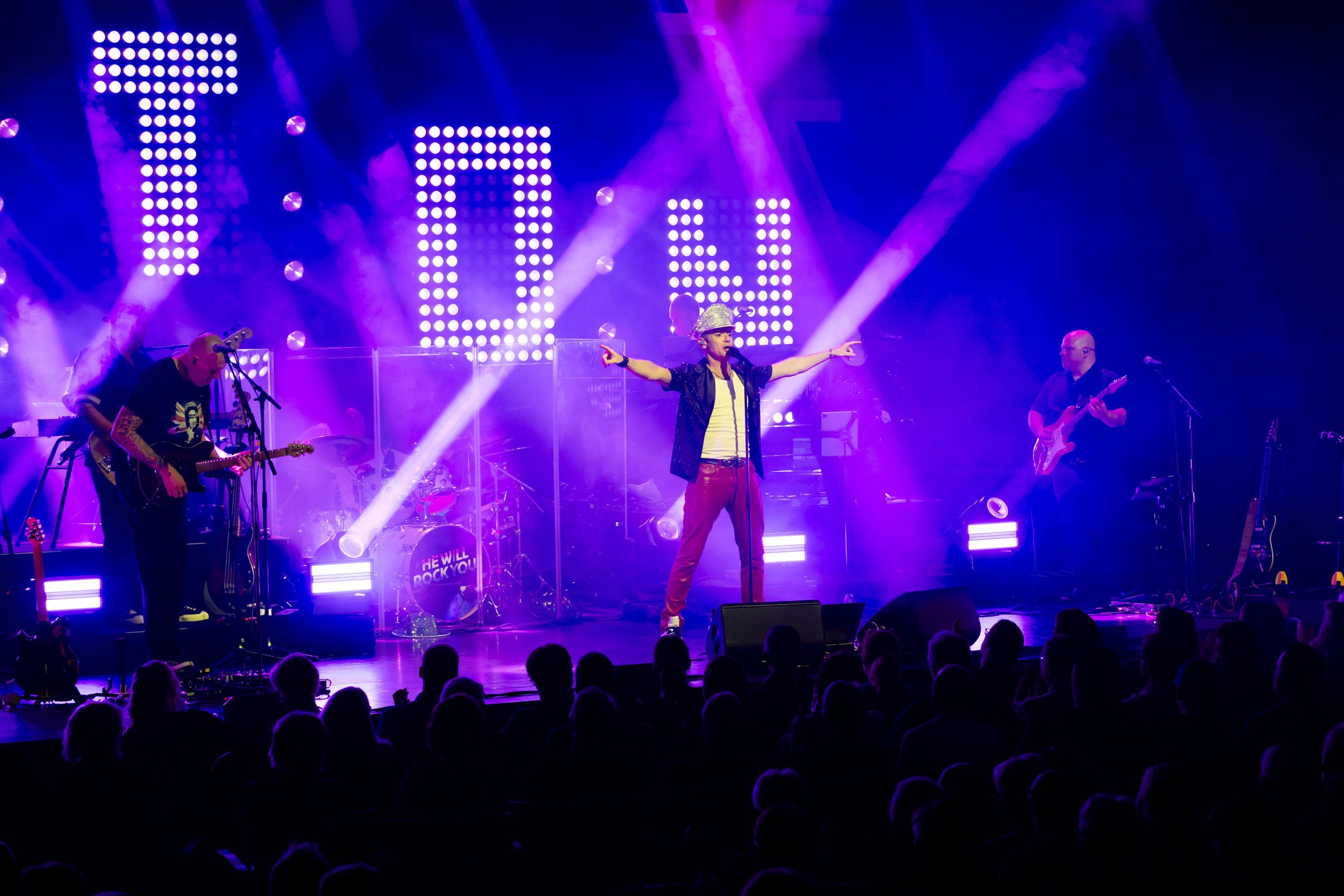 He Will Rock you I Linköping konsert och kongress. Fotograf Rebecca Nordin. Queen. Peter Johansson.