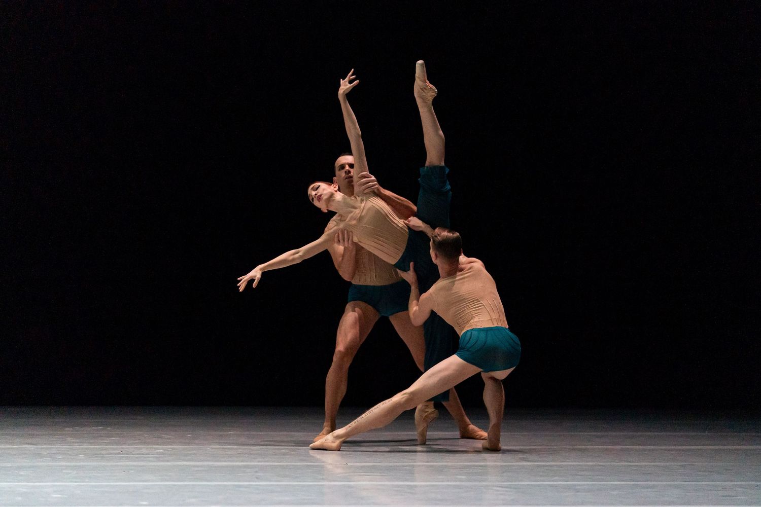 Ballet photography, dance photographer, performing arts photography, theatre photography, ballet dance, dance photography , Entropy