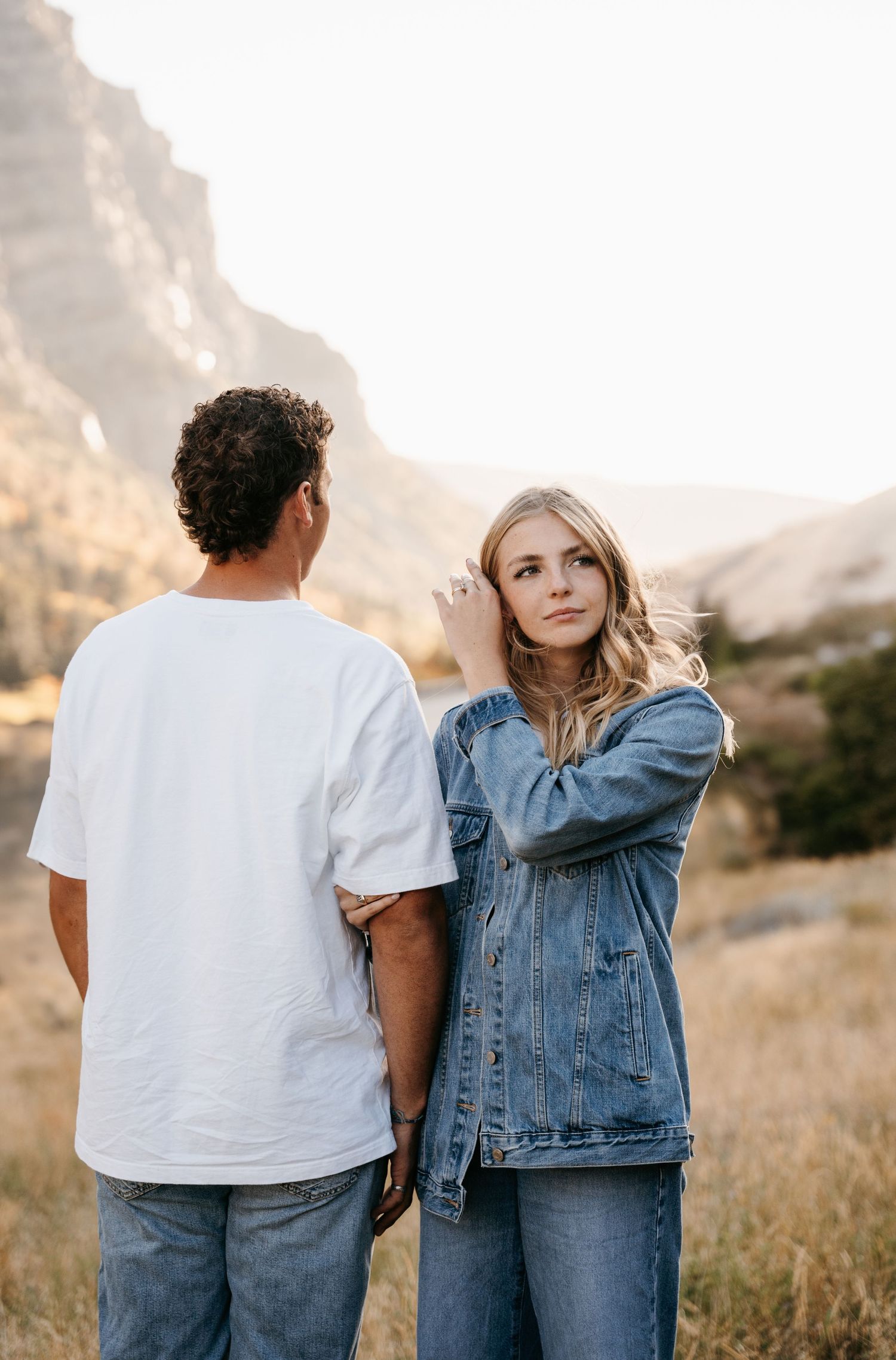 Utah Valley Engagement Photography, Utah Engagement Session, Candid Utah engagement photography, cute couple photography, golden hour photos