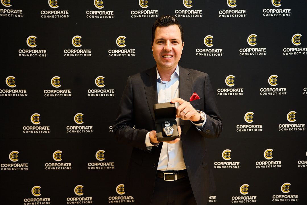 Empresario Consultor en Corporate Connections