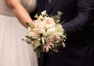 Detailaufnahme eines Brautstraußes bei einer Hochzeit in der Region Hannover – Hochzeitsfotograf Hannover