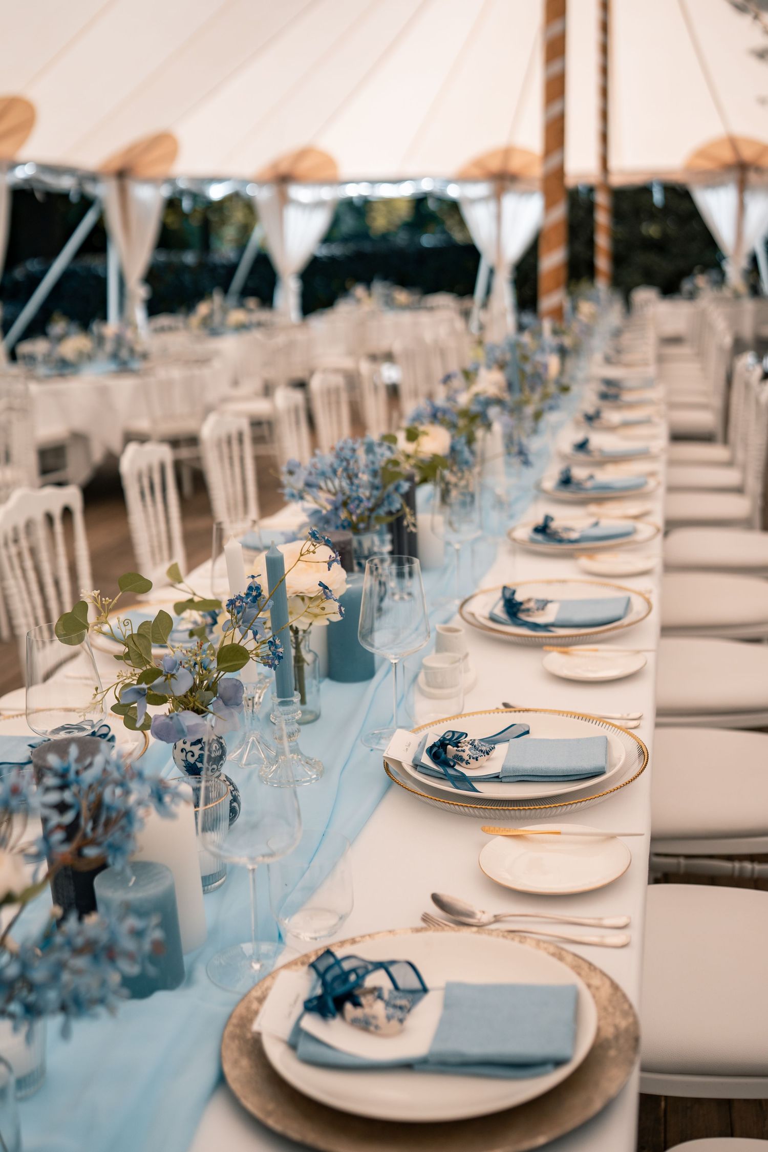 NORFOLK WEDDING PHOTOGRAPHER - ABI VINCENT PHOTOGRAPHY - WEDDING DECOR - BLUE WEDDING DECOR