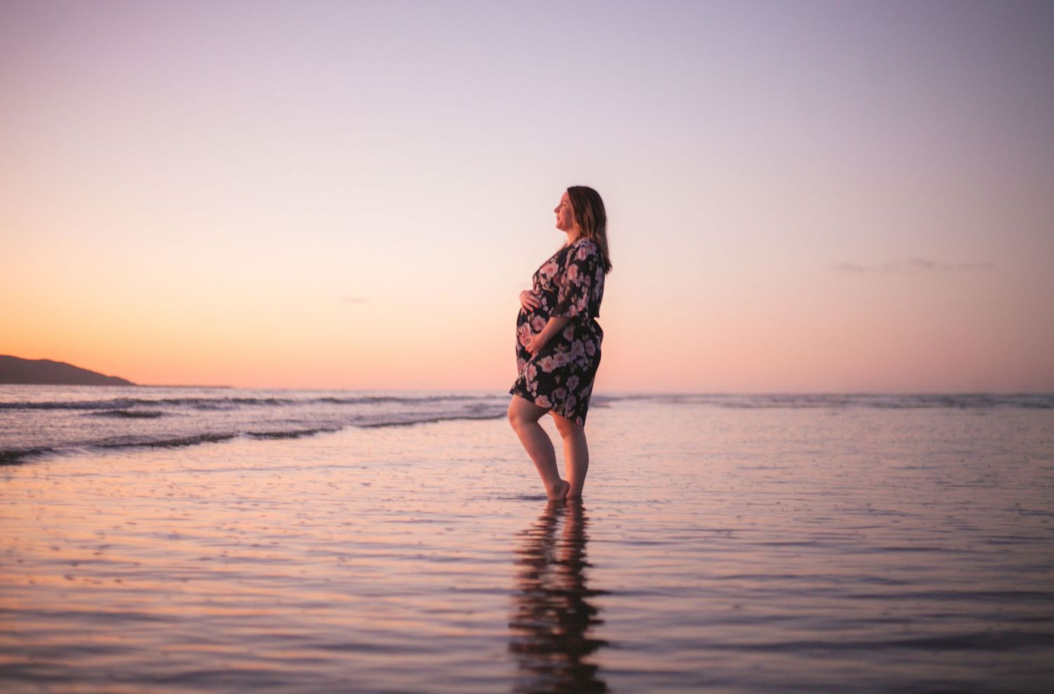 Maternity photoshoot taken by Andy Snaps.