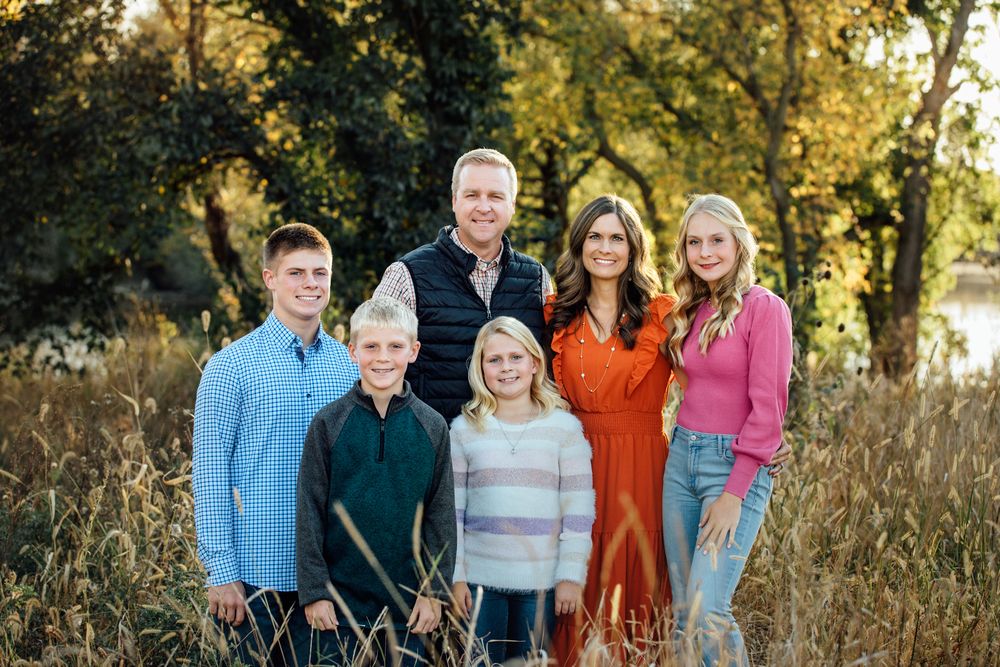 Dell Rapids Family Portraits, Dell Rapids Family Photographer, Sioux Falls Photographer, Sioux Falls Family Photographer, Family Portraits