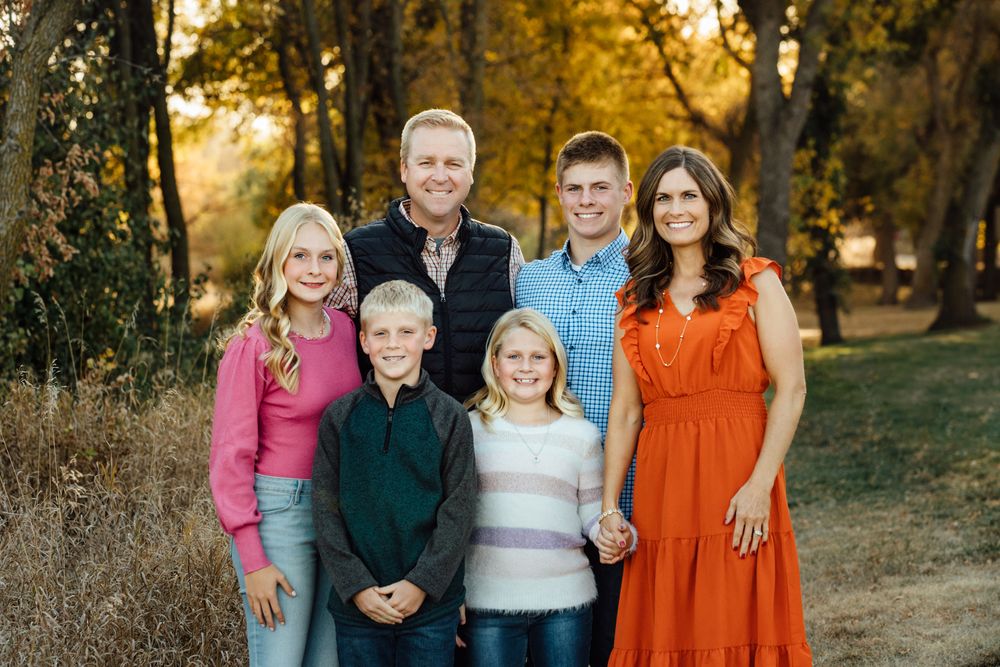 Dell Rapids Family Portraits, Dell Rapids Family Photographer, Sioux Falls Photographer, Sioux Falls Family Photographer, Family Portraits