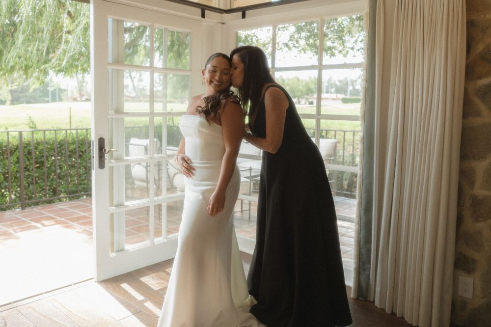 Southern California luxury wedding Westlake Village Inn