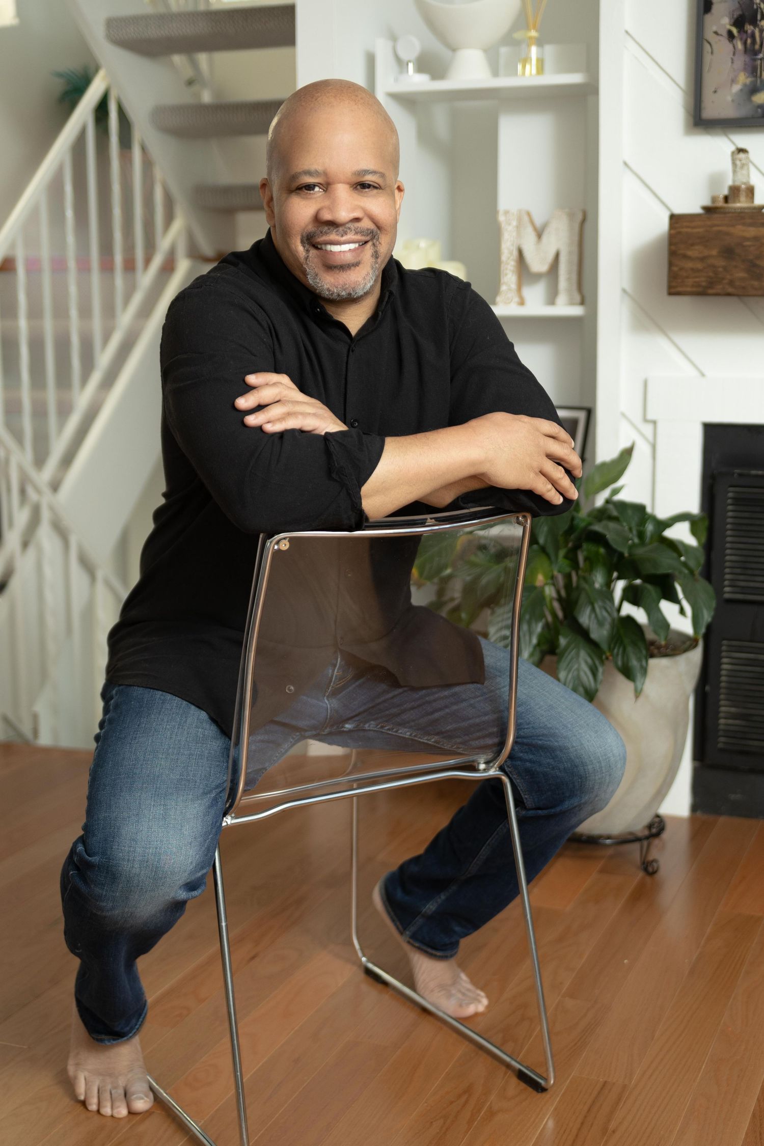 Kent Daniel, Headshot photographer in a relaxed setting at home, founder of Perspectives Branding Photos
