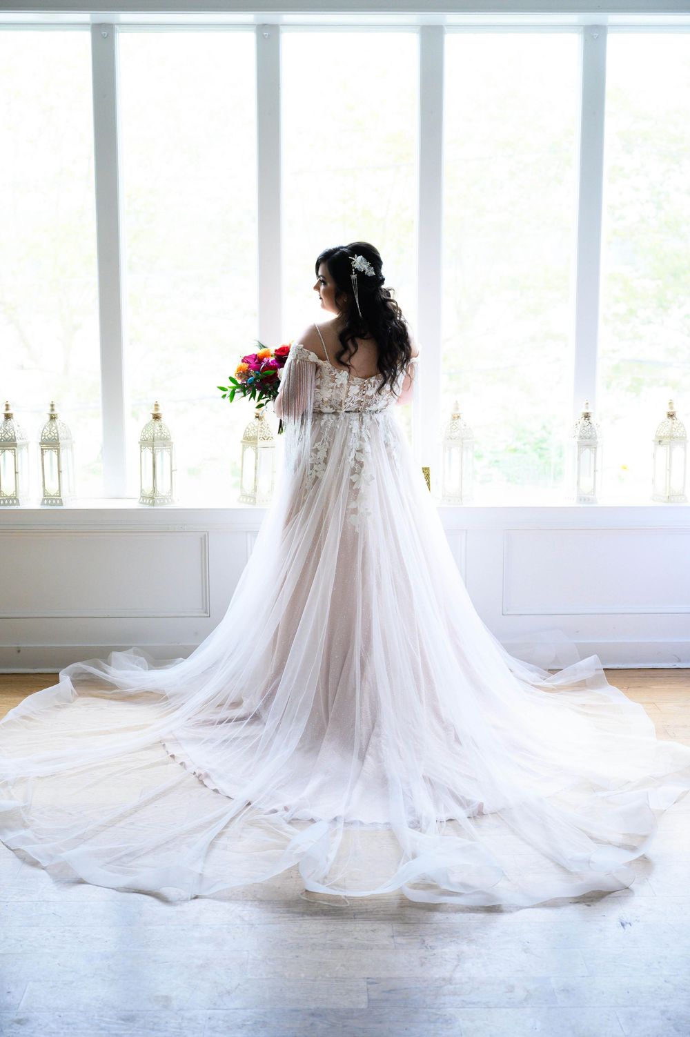 Sea Cliff Manor wedding photography by Long Island wedding photographer Dejavu Studios. Elegant, candid, timeless wedding photos.