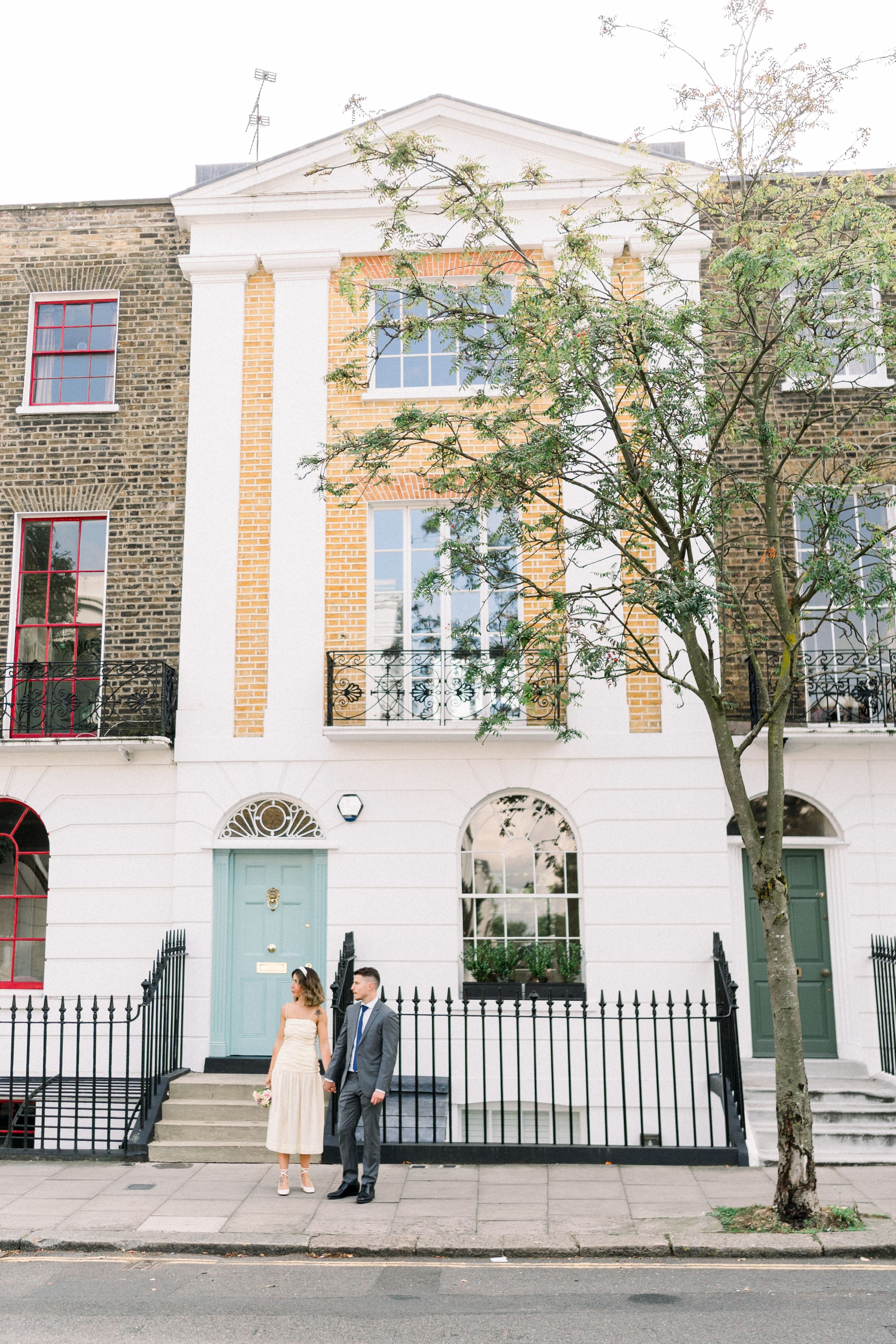 Playful and natural Central London wedding elopement portraits by East Midlands & Nottingham wedding photographer with bright, airy style