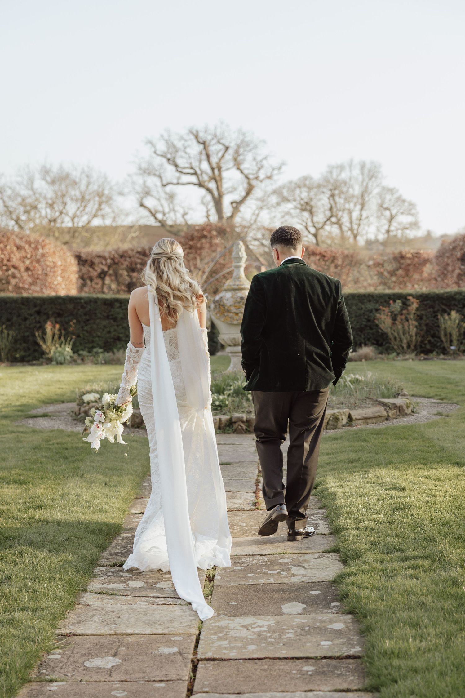 workshop, styled wedding shoot UK, creative wedding photography inspiration, bridal prep photography UK, wedding flat lay. Snapsbyleigha