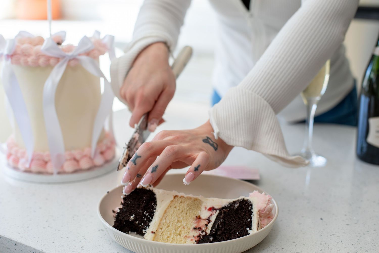 Branding photos of a baker showcasing artisan baking, handcrafted pastries, and professional bakery branding photography in a warm studio se
