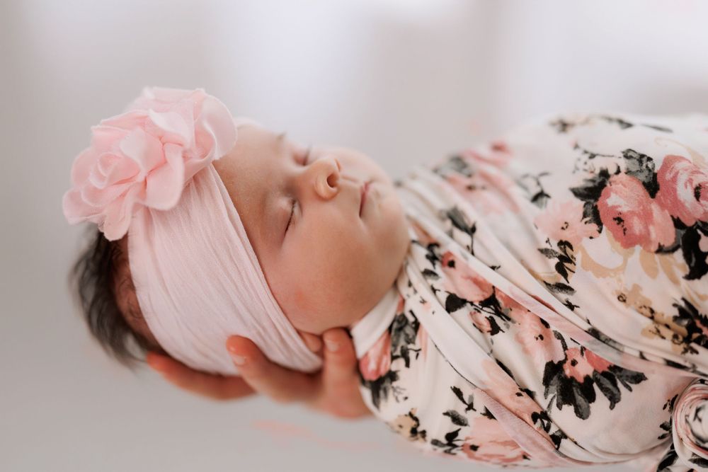 Newborn baby photography session in Batavia Illinois by Olena Swoboda Photography LLC