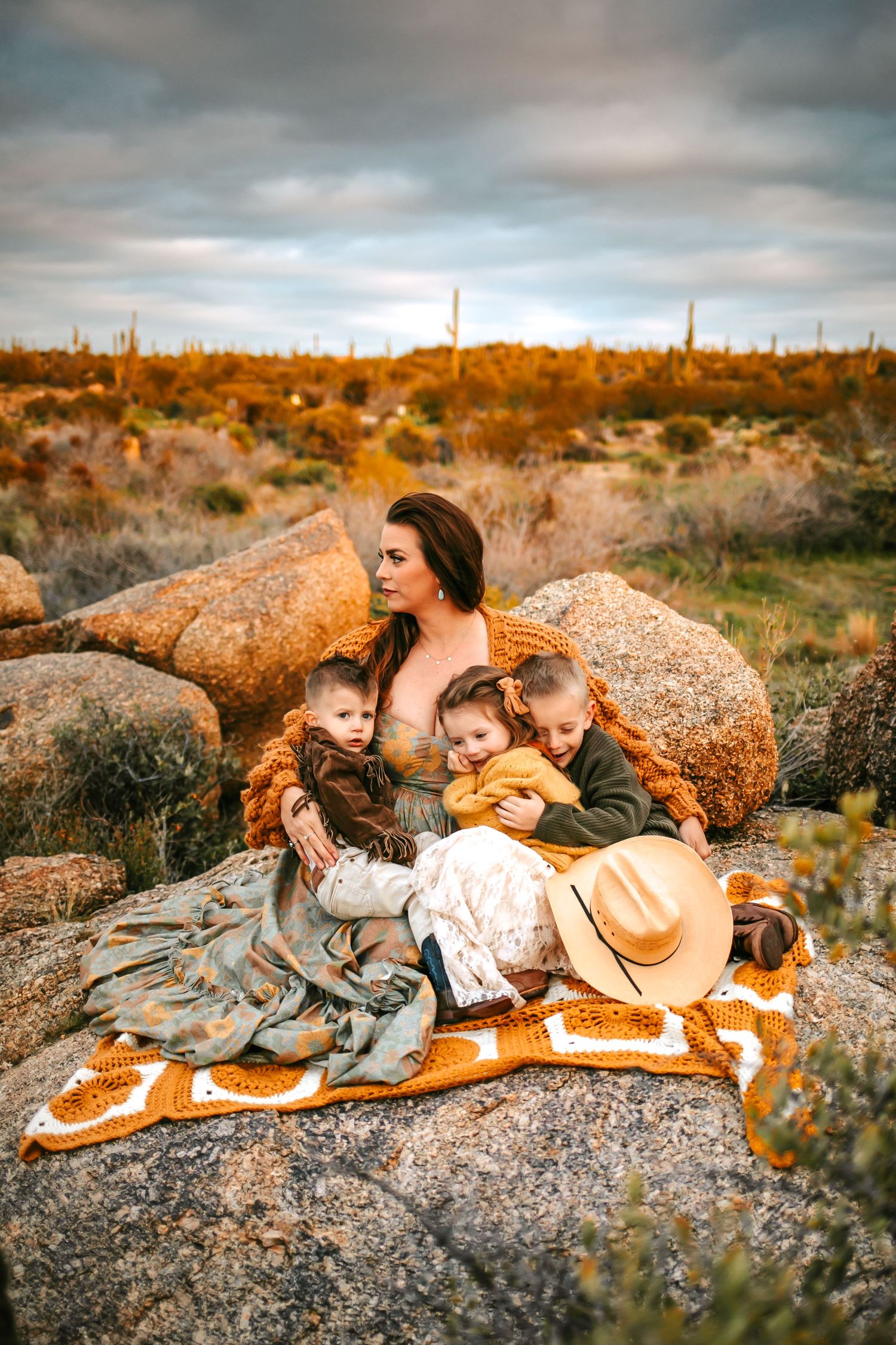 Arizona family wedding photographer travel photographer birth maternity photography