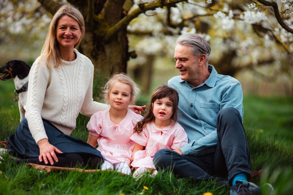 Frühling, Familienzeit, lachen und toben