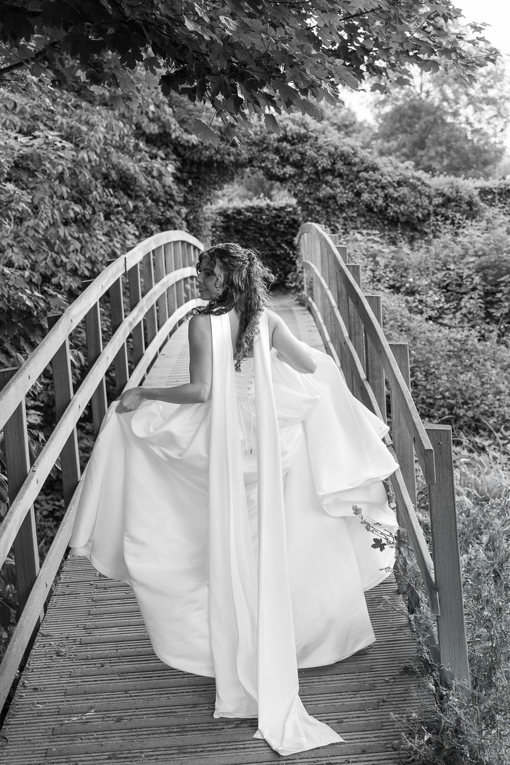 the bride style @ivorywhitebridal