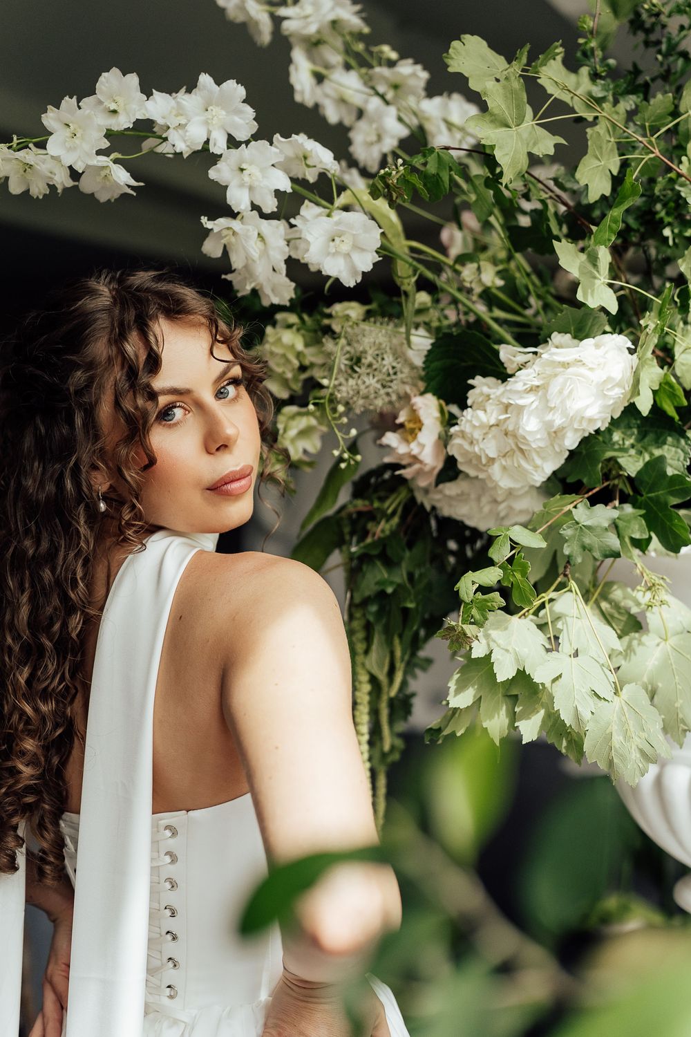 Bride and flowers, wedding florist
