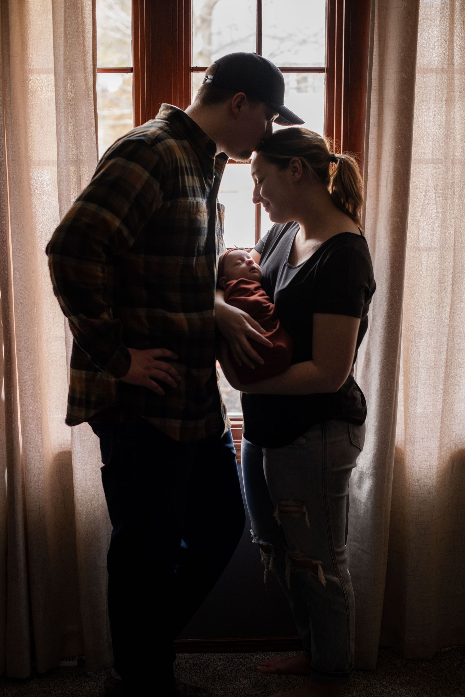 Central Illinois Photographer. Family Photographer. Newborn Session. Chantell Benedict Photography. Tuscola Newborn Session. In Home Newborn