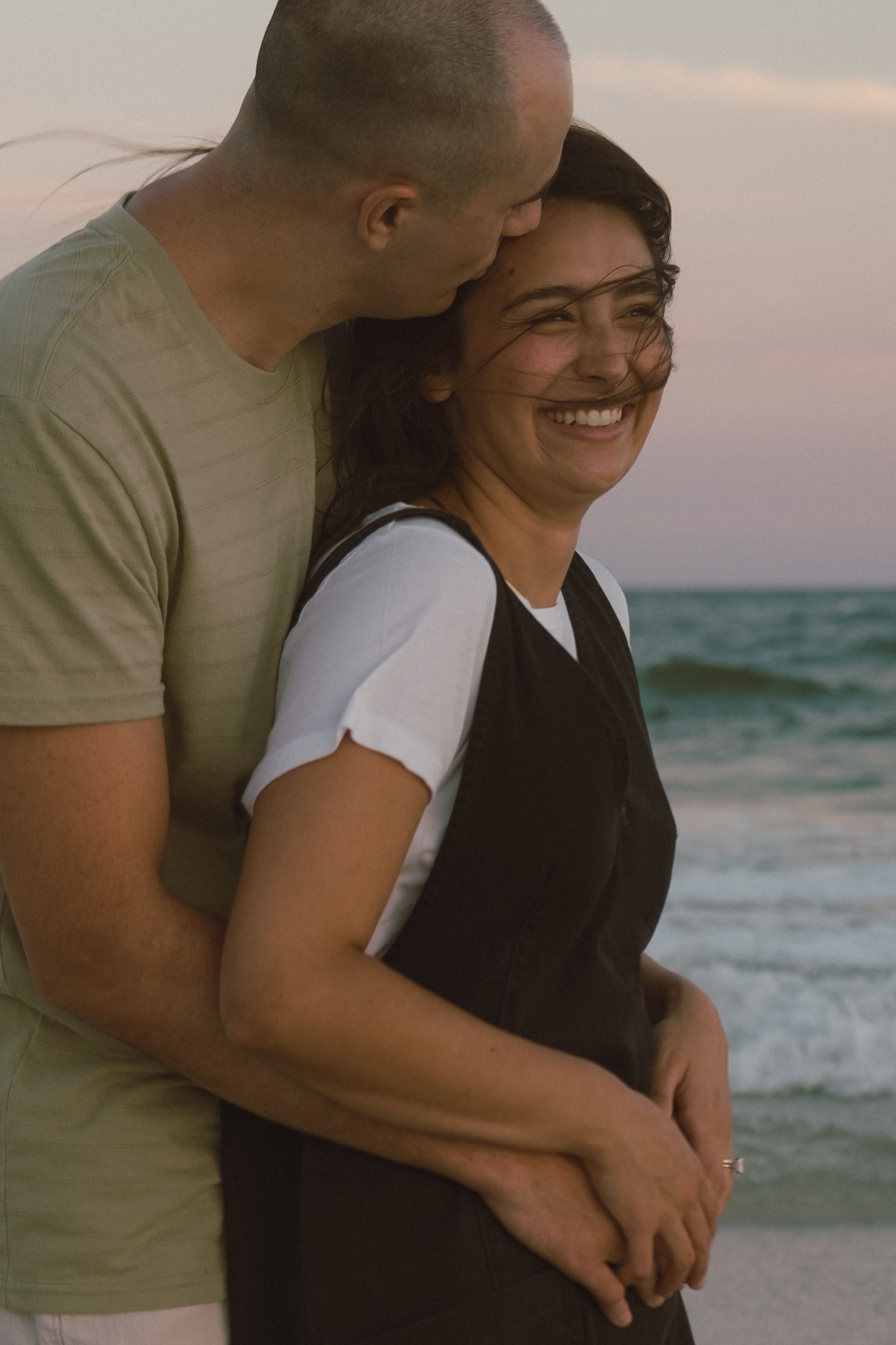 Maternity and couples photography in Destin & Fort Walton Beach, capturing authentic love, natural moments, and stunning beach scenery.