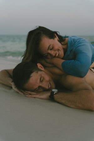Maternity and couples photography in Destin & Fort Walton Beach, capturing authentic love, natural moments, and stunning beach scenery.