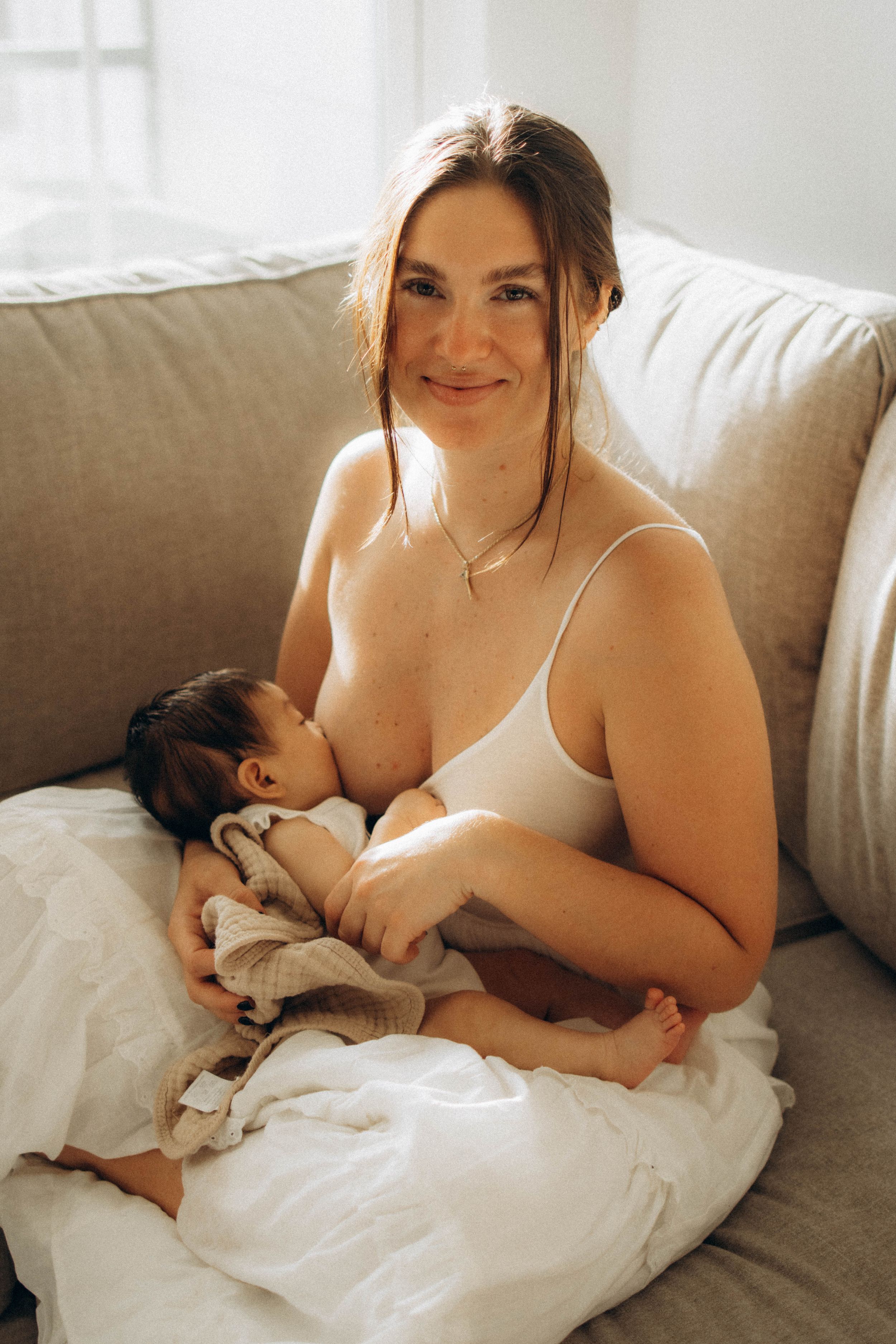 newborn photos at home