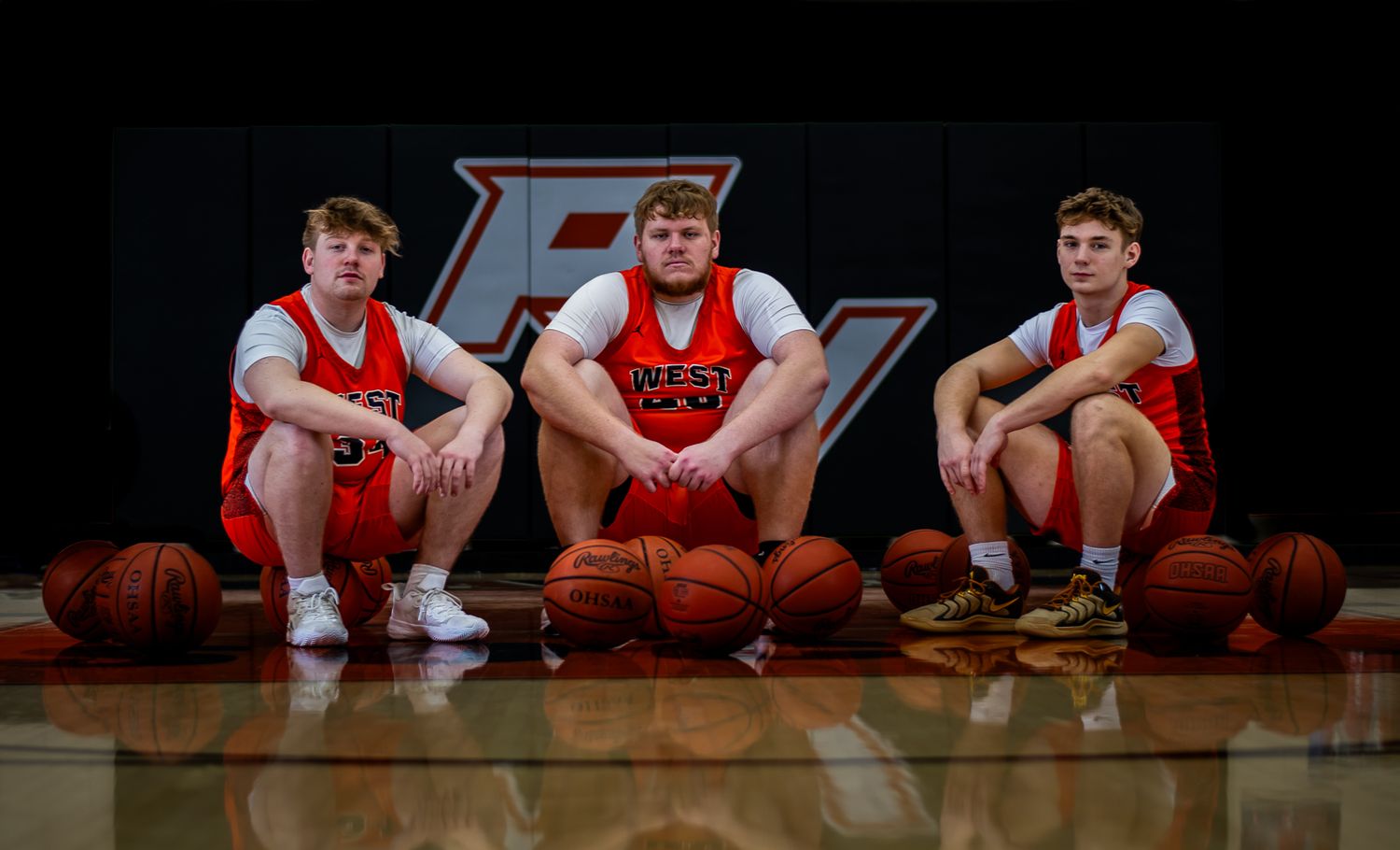 Basketball seniors, Senior Theme shoot