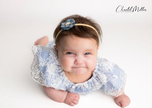 6 month milestone photoshoot