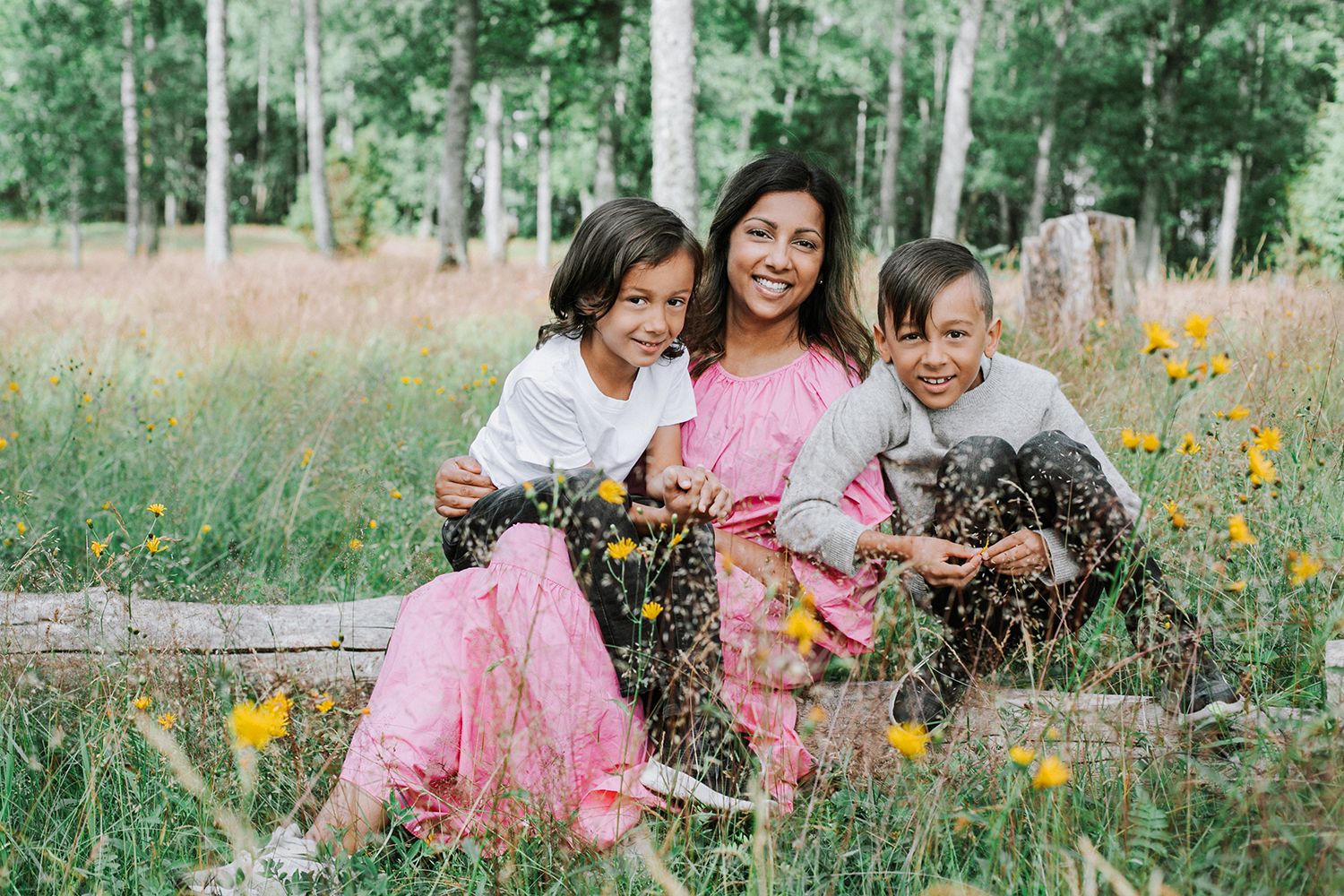 Familjefotografering på Hammarsudde på hammarö. Footgraf Rebecca Nordin Karlstad.