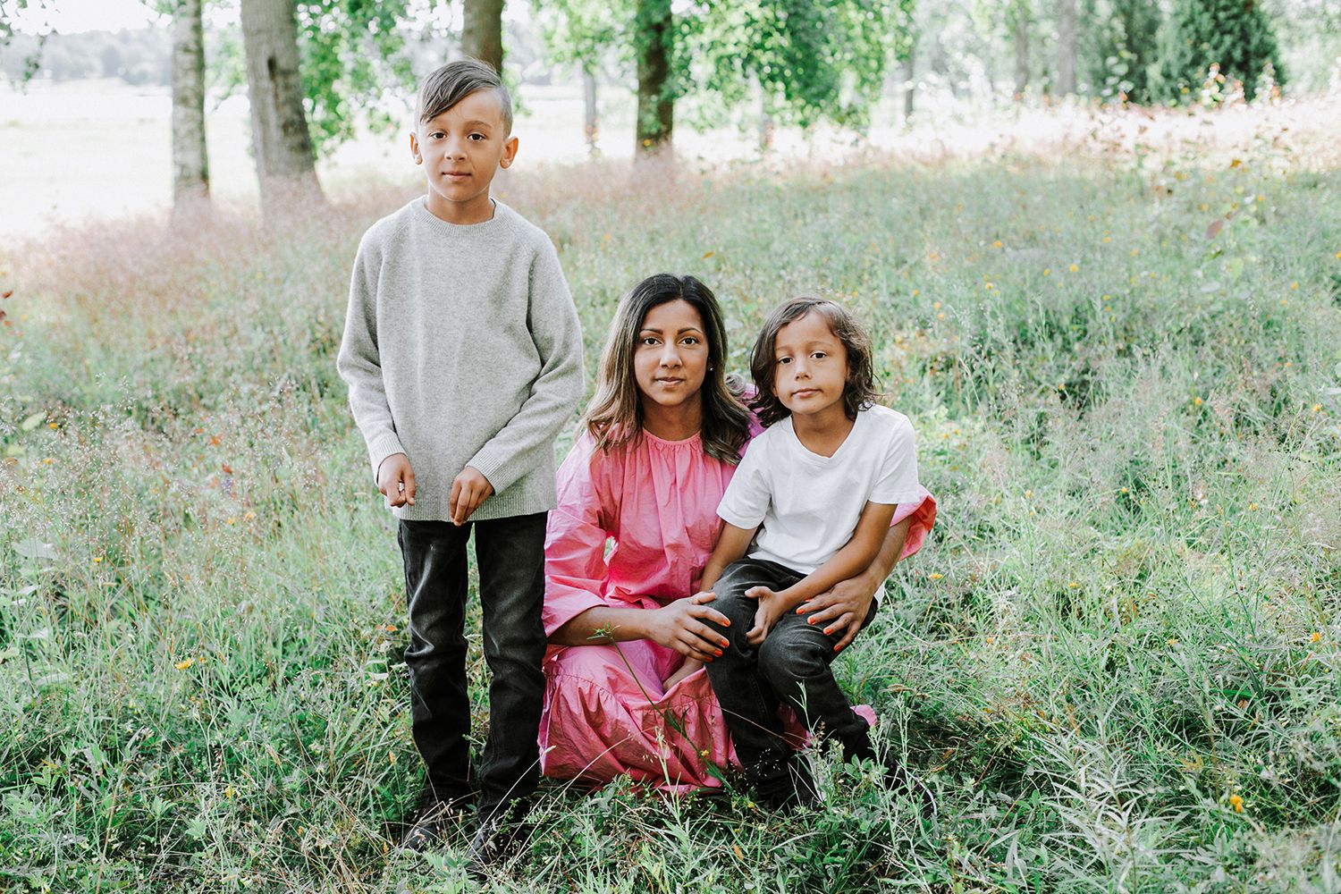 Familjefotografering på Hammarsudde på hammarö. Footgraf Rebecca Nordin Karlstad.