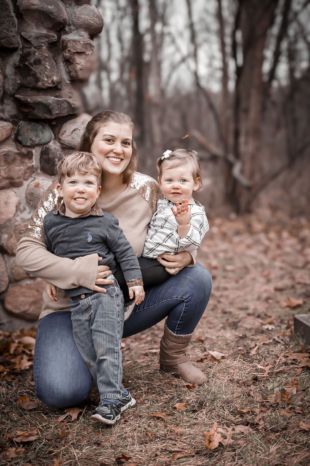 Family Portrait
Professional Photographer Janesville Wisconsin
outdoors
natural light photography
