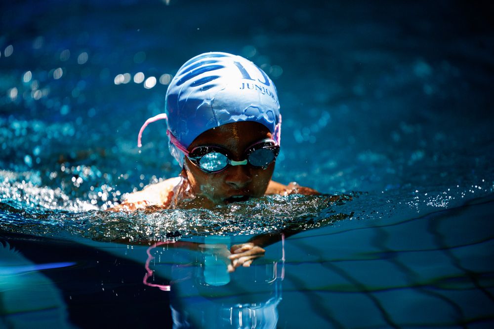 Sports action swimming photo taken by Sunshine Coast Sports Photographer, Rachel Wright