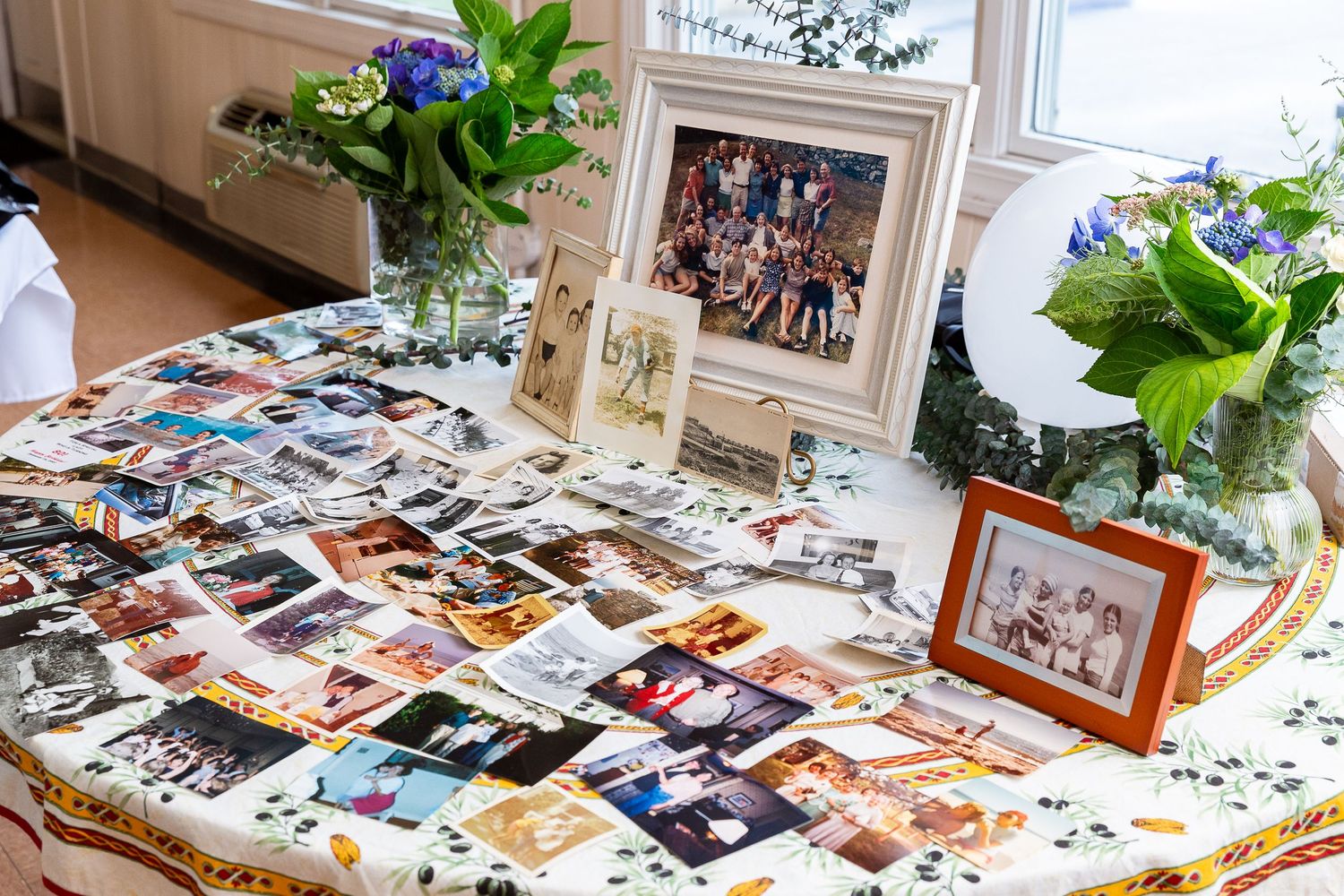 event detail photo, reunion photo