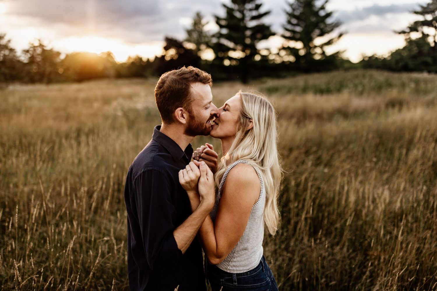 Couples Photographer in Fort Wayne Indiana
