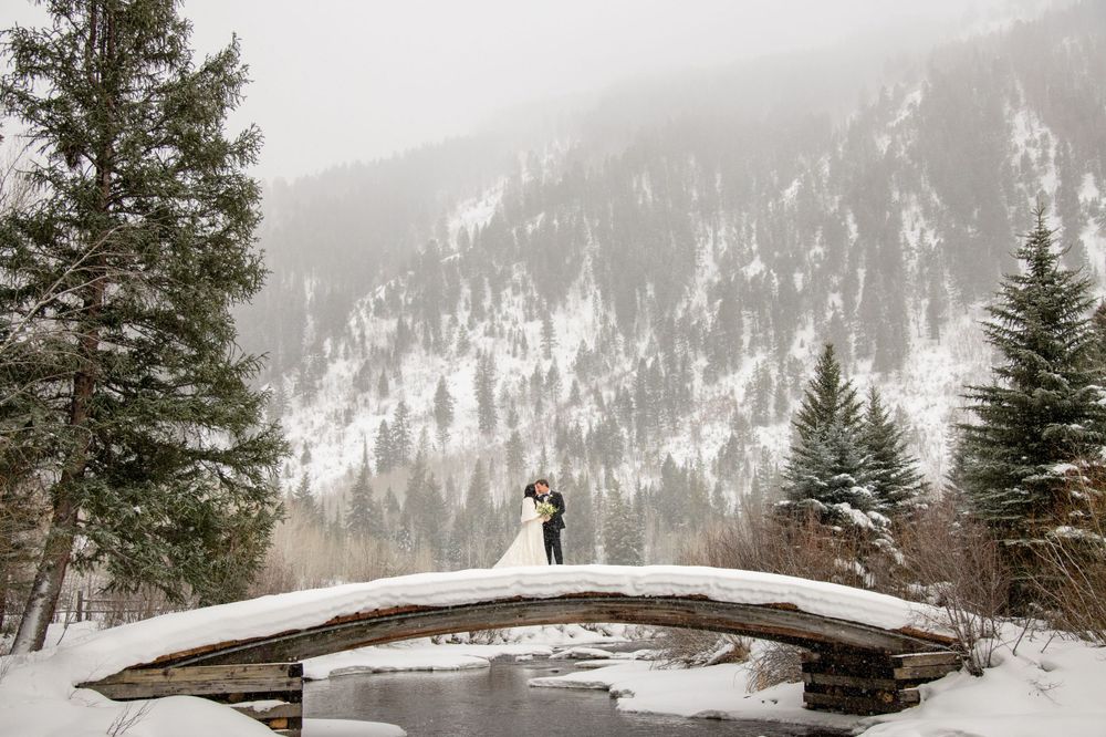 Aspen Winter Elopement Photographer, Aspen Elopement, Aspen Colorado Photographer, Aspen Wedding Photographer, Vail Wedding Photographer