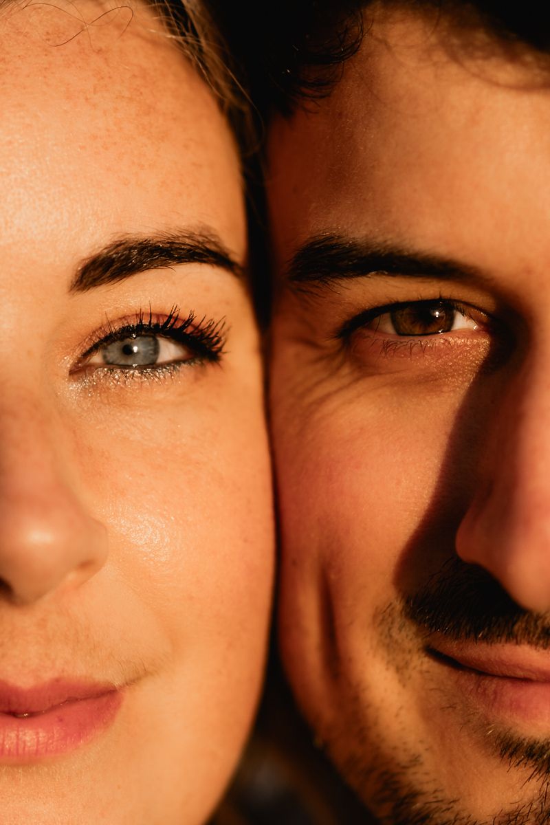 Séance photo couple, entre deux amoureux à Erdeven. Alice Gondelle