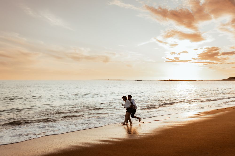 Séance photo couple, entre deux amoureux à Erdeven, dans le Morbihan